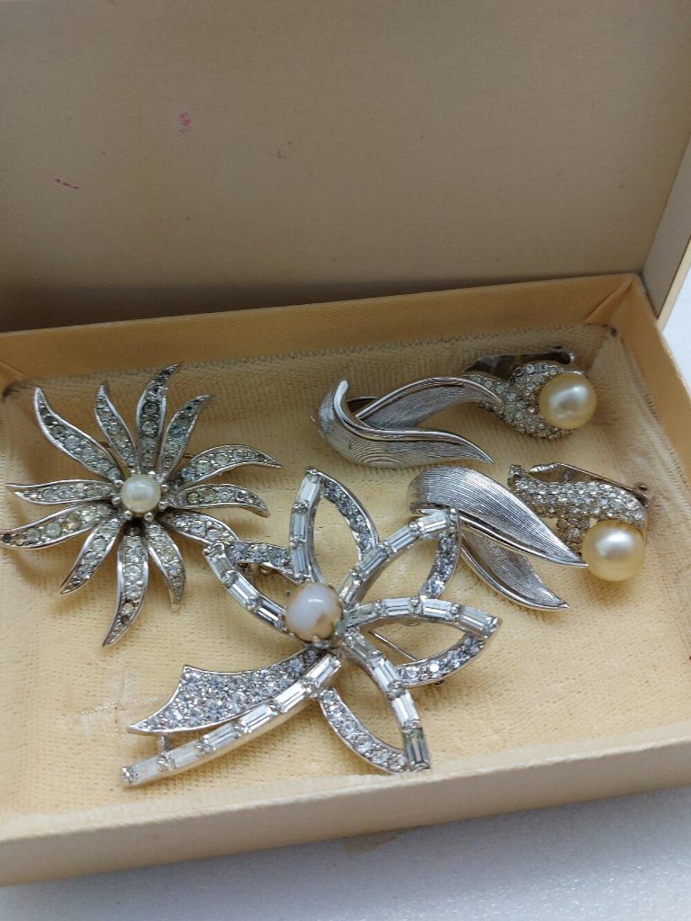 Vintage Rhinestone Jewelry Brooch & Clip On Earrings Keyes, Boucher, Marvella